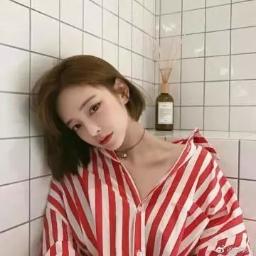 阳光下的影子
